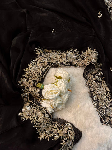 Premium saree with antique gold floral embroidery, scalloped border, and designer blouse – Jyoti Sarees