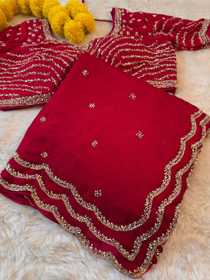 Elegant Fendy Silk Saree with Designer Readymade Blouse