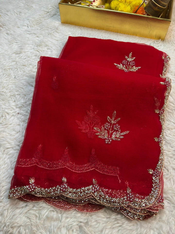 Soft Waree Chiffon Saree with Scalloped Border