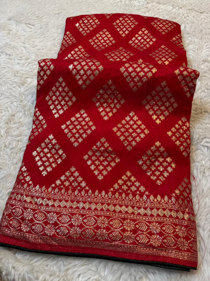 Traditional Dola Silk Saree with Zari Butti & Rich Border